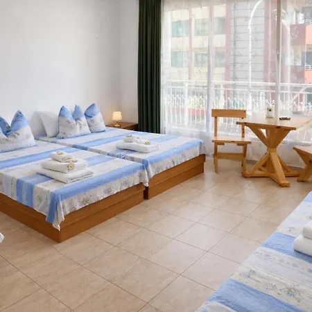 Konukevi къщта за гости «уют»