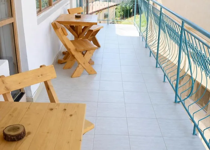 Konukevi къщта за гости «уют» *